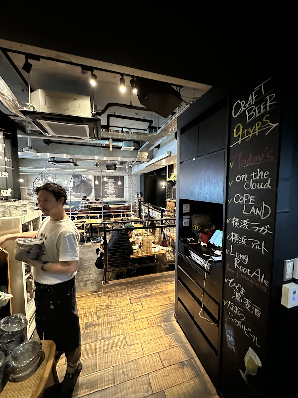 CRAFT KITCHEN Mid.Ru 横浜西口店 写真