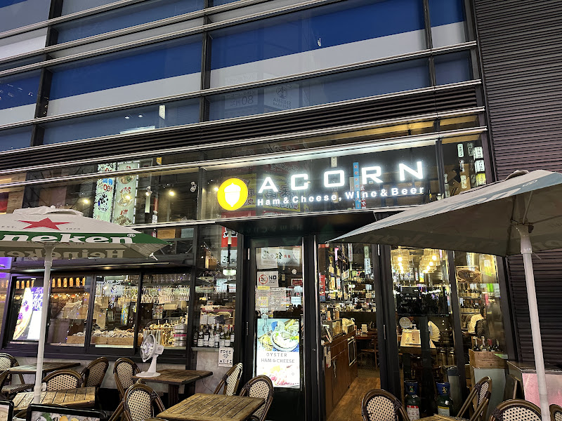 ACORN 新宿東宝ビル店 写真